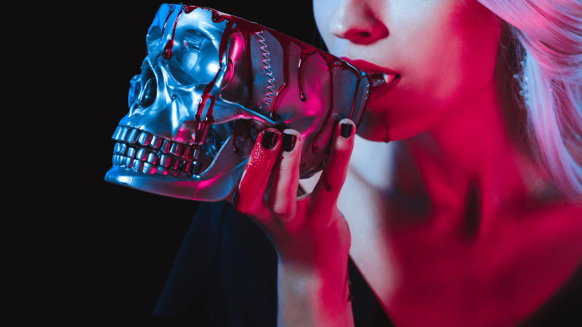 Blood Lust – Bound by the Cloak